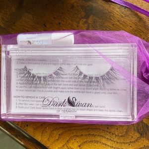 Dark Swan of Denmark false lashes/ imported, NEW